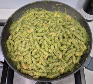 pasta with zucchini and prawns